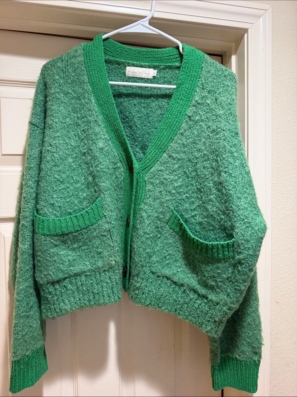 Ingrid & Isabel Moss Green Textured V-Neck Cardigan